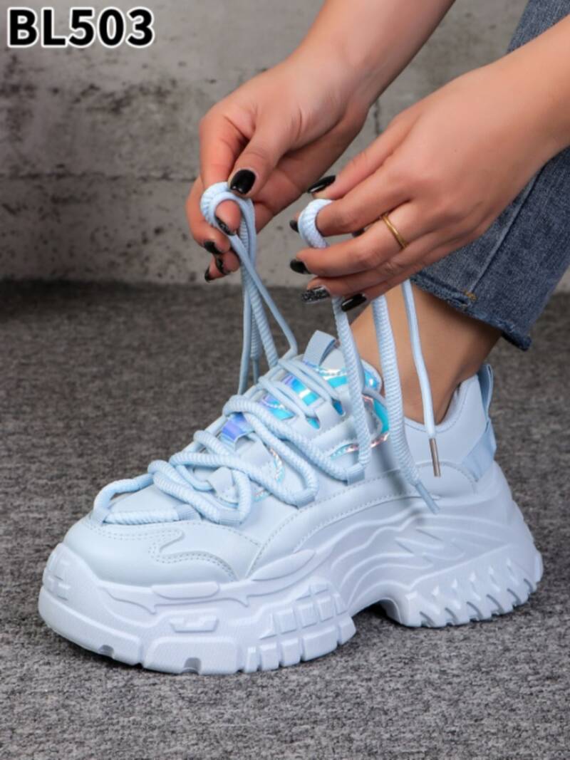 Buty sportowe damskie Roz 36-42 / 12 par